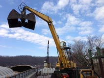 Barge unloading services